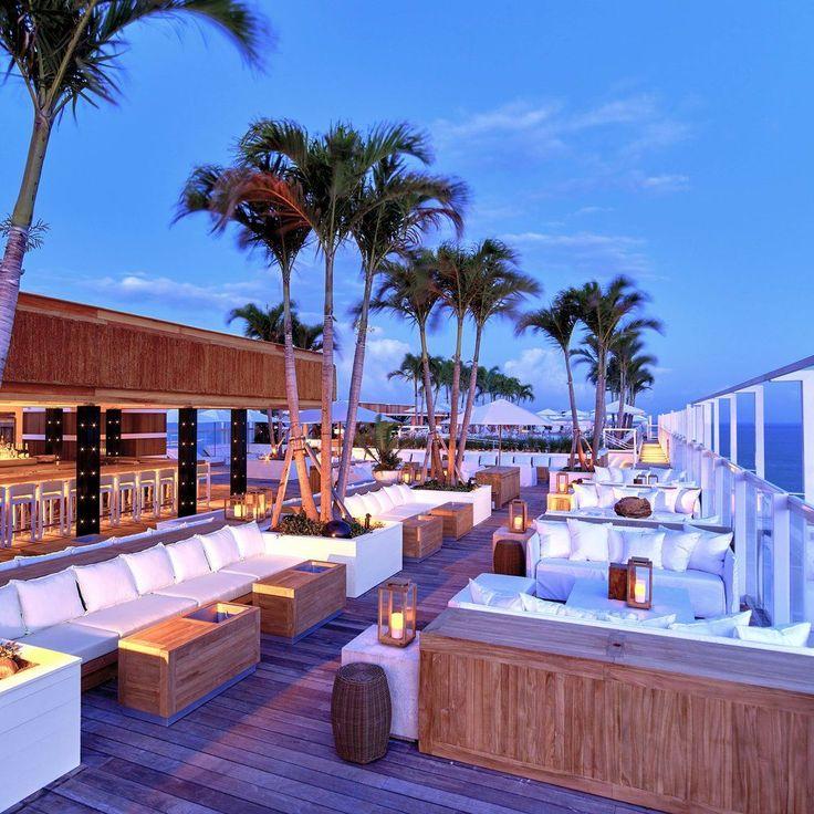 Mẫu thiết kế lounge beach bar & restaurant